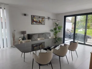 Salle à manger Cattelan