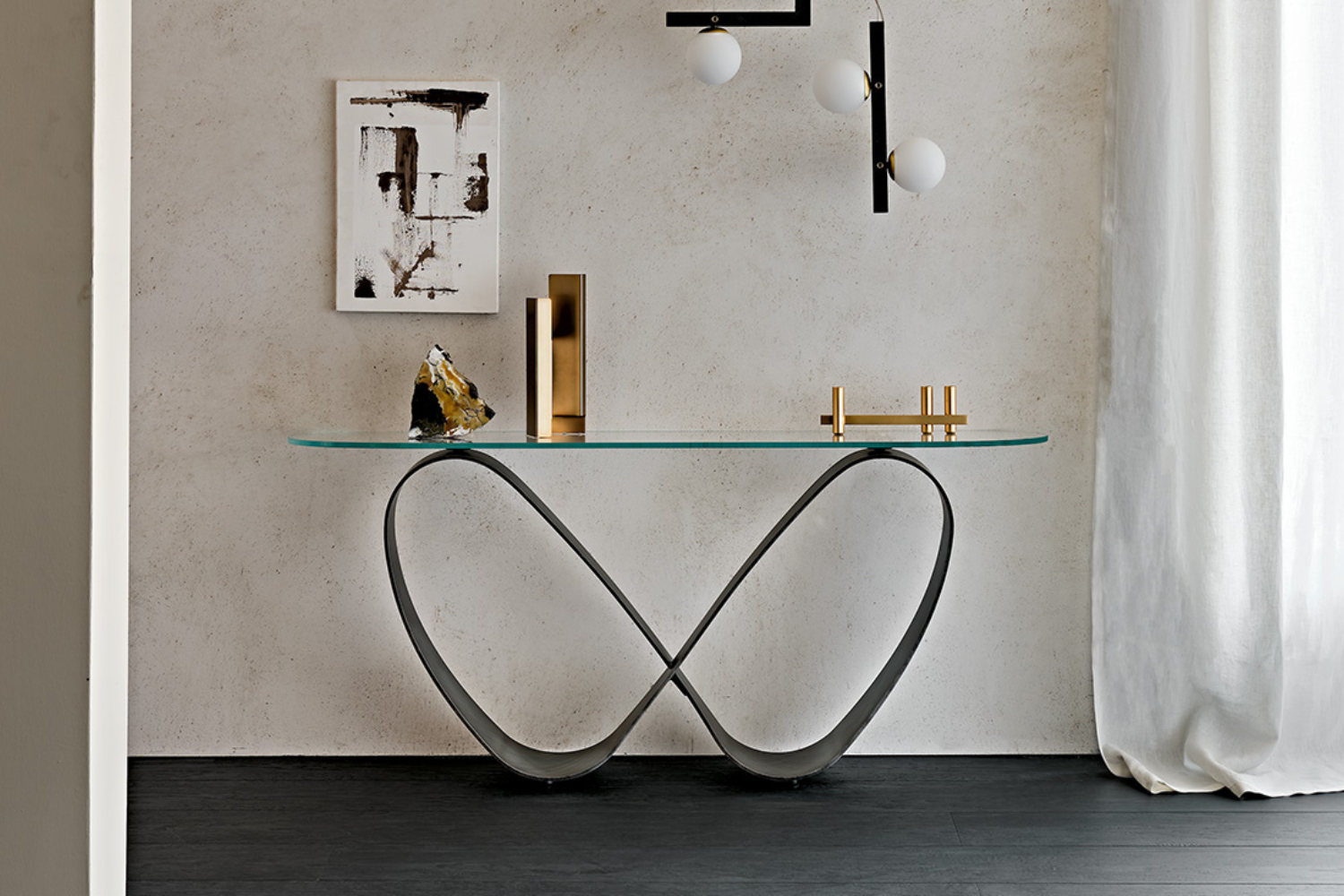 Console Butterfly Cattelan